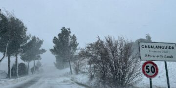 La neve imbianca il territorio