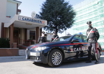 Noleggi fantasma: clienti pagavano per auto mai ricevute, 14 accusati di associazione a delinquere