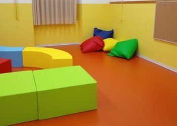 Monteodorisio, nuovo look per la scuola primaria di Piazza Umberto I