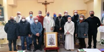 Un quadro della Sacra Spina donato alla chiesa dell’ospedale “San Pio”