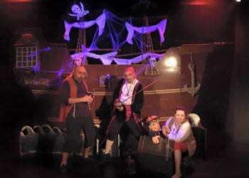 Il Galeone dei Pirati approda domani al Teatro Fenaroli