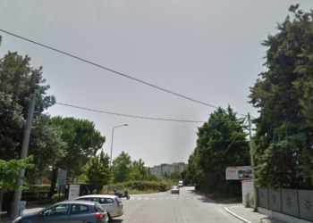 «Via San Rocco come un circuito di Formula 1: il Comune installi rallentatori e sistemi di videosorveglianza»