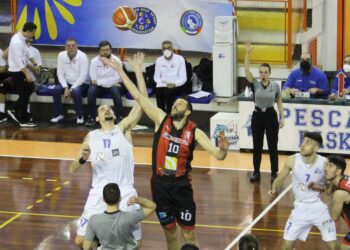 L’Unibasket si arrende sul finale ed il Pescara Basket s’impone 67 a 61