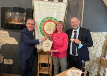 Conviviale dell’Accademia della Cucina: il miele come prodotto identitario d’Abruzzo