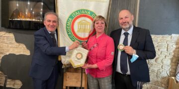 Conviviale dell’Accademia della Cucina: il miele come prodotto identitario d’Abruzzo