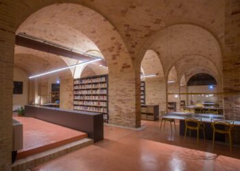 Cultura dimenticata: biblioteca e auditorium chiusi a chiave da due anni