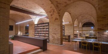 Cultura dimenticata: biblioteca e auditorium chiusi a chiave da due anni