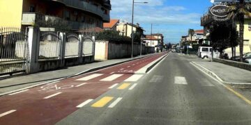 Ascom Abruzzo torna a chiedere la rimozione della ciclabile di via del Mare