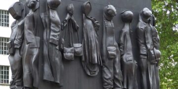 8 marzo: qual è stato e qual è il ruolo della donna nella guerra?