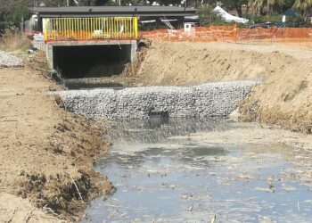 Fosso Marino, Menna: «Stop agli scarichi abusivi. Piazza per eventi, spostiamo i chioschi dei panini»