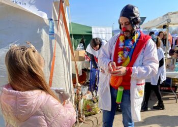 «Ho sentito un richiamo nell’animo: volevo portare un sorriso»