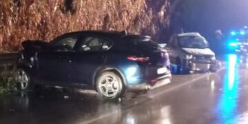 Frontale sulla statale, 21enne residente a Vasto ricoverato a Pescara