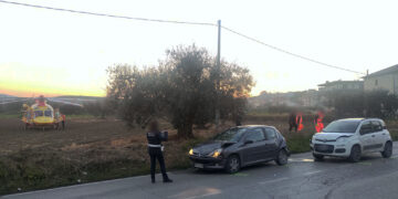 Tamponamento a catena, automobilista trasportato a Pescara in eliambulanza