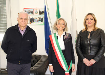 Magnacca sostituisce gli assessori dimissionari: nomine per Elisa Marinelli e Vincenzo Larcinese