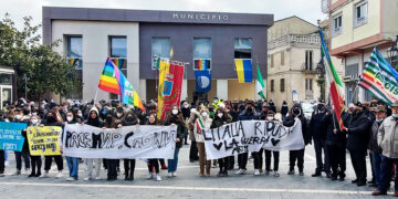 «La diplomazia è l’arma dei più forti», San Salvo marcia per la pace
