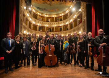 Il messaggio di pace dei Solisti di Kiev emoziona il pubblico alla riapertura del teatro “Rossetti”