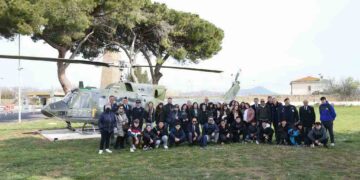 Gli studenti della Rossetti in visita alla base dell’Aeronautica di Furbara