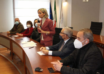 A San Salvo il tavolo sull’automotive: «Garantire la sopravvivenza per progettare soluzioni future»