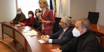 A San Salvo il tavolo sull’automotive: «Garantire la sopravvivenza per progettare soluzioni future»