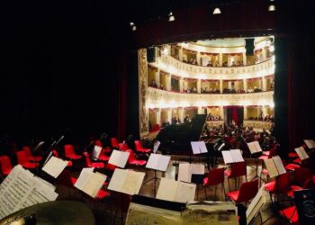 Lavori finiti, riapre il Teatro Rossetti: concerto dei Solisti di Kiev, «la cultura contro la guerra»