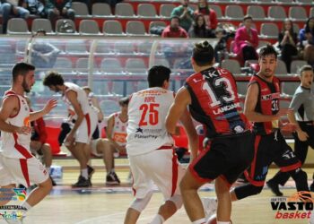 Unibasket e Vasto: a chi i primi punti della fase ad orologio?