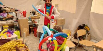 «Il Naso Rosso ha emozionato tutti»: il racconto di Clown Ventolo dall’Ucraina