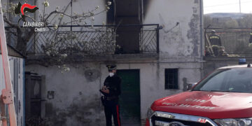 Abitazione a fuoco a Schiavi d’Abruzzo, morta una donna