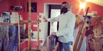 “Città sepolte”: la prima mostra di Egidio Scardapane è un invito a proteggere l’ambiente