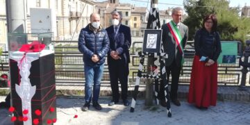 “Tracce di Libertà”: inaugurata l’installazione dedicata al partigiano Remo Falcone