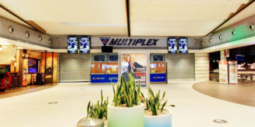 A fine mese chiude il cinema Movieland del Megalò, dieci licenziamenti