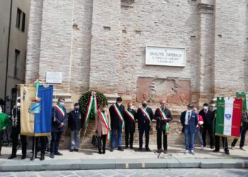 20 aprile 1944: la città ricorda le vittime del bombardamento su piazza Plebiscito