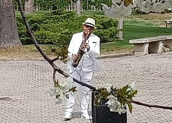 Pasqua, un “dono musicale” di Elpidio Tornese agli ospiti del San Francesco