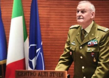 Ucraina, generale Del Casale: «Presto per giudicare l’esito dell’offensiva russa. Da Europa grande solidarietà»