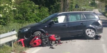 Un ferito in uno scontro auto-moto sulla provinciale 16 Ripa Teatina-Tollo