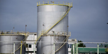 Caso fughe di metano a Montalfano: Grippa annuncia interrogazione, Stogit assicura interventi