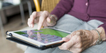 “Nonno collegati e raccontami la tua storia”, a Fossacesia un nuovo progetto di educazione digitale