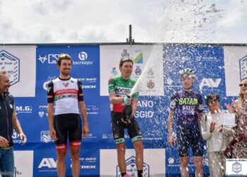 Il ciclista frentano Ettore Carlini trionfa alla Mediofondo del Tratturo Magno