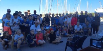 Dal Faro alla Riserva: gli alunni della “Peluzzo” e la delegazione Erasmus alla scoperta di Punta Penna