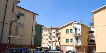 Riqualificazione energetica e miglioramento sismico per 83 edifici Ater in 42 comuni