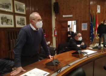 «Spostamento dello street food, Menna faccia marcia indietro o 40 persone rischiano il posto»