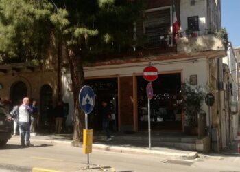 Rapina a mano armata alla gioielleria Marinucci, picchiati i proprietari