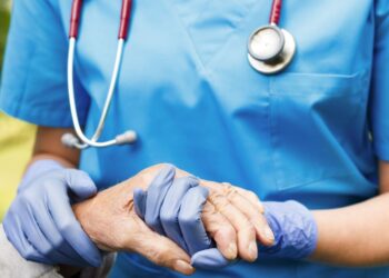 Giornata dell’infermiere: il 12 in piazza Diomede gli studenti rilevano pressione e glicemia