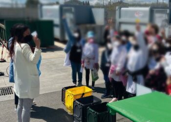 Studenti “a scuola” di differenziata con l’iniziativa della Pulchra