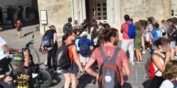Studenti Erasmus con Madrecultura alla scoperta di Vasto