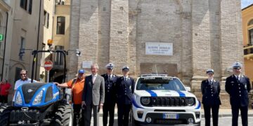 Due nuovi mezzi per la Polizia Municipale ed i Lavori Pubblici