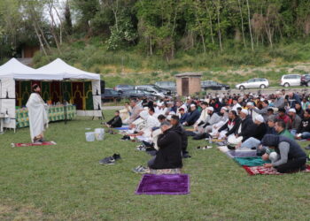 A Vasto la preghiera di fine Ramadan: «Portiamo un messaggio di pace e condivisione»