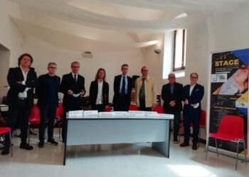 Cento iscritti ed oltre ottanta docenti: al via il progetto “Stage” della Scuola Civica Fenaroli