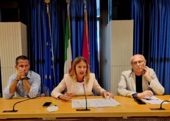 Sara Marcozzi dice addio ai 5 Stelle e passa a Insieme per il Futuro: «Scelta difficile ma inevitabile»