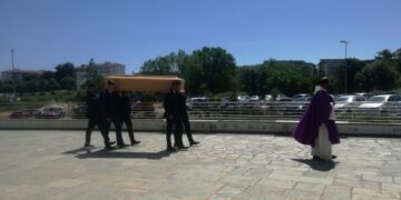 L’ultimo saluto a Luigi: «Eri buono, bravo e generoso»