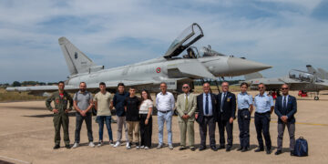 Studenti del Mattei  premiati alla Divisione Aerea di Sperimentazione Aeronautica e Spaziale di Pratica di Mare